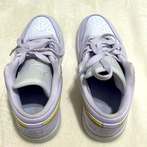 Women’s air Jordan low, “ barely grape”